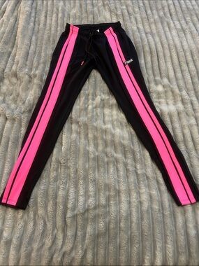 PINK Victoria's Secret Black Leggings with Hot Pink Side Stripes